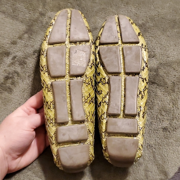 Prada Lime Green Snakeskin Almond Toe Loafers 37.5 - Picture 13 of 15